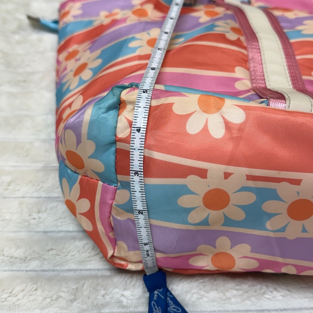 Katydid: Colorful Floral / Daisy, Girls / Womens Overnight Tote Bag - Picture 7 of 12